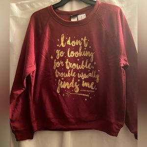 Harry Potter ladies size large burgandy sweatshirt brand new with tags!
